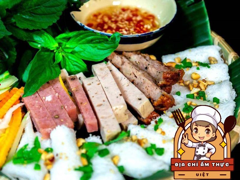 Bánh Hỏi Heo Quay Phong Điền