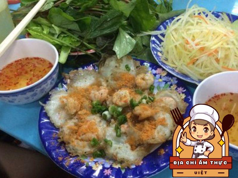 Bánh Khọt Gốc Cây Vú Sữa