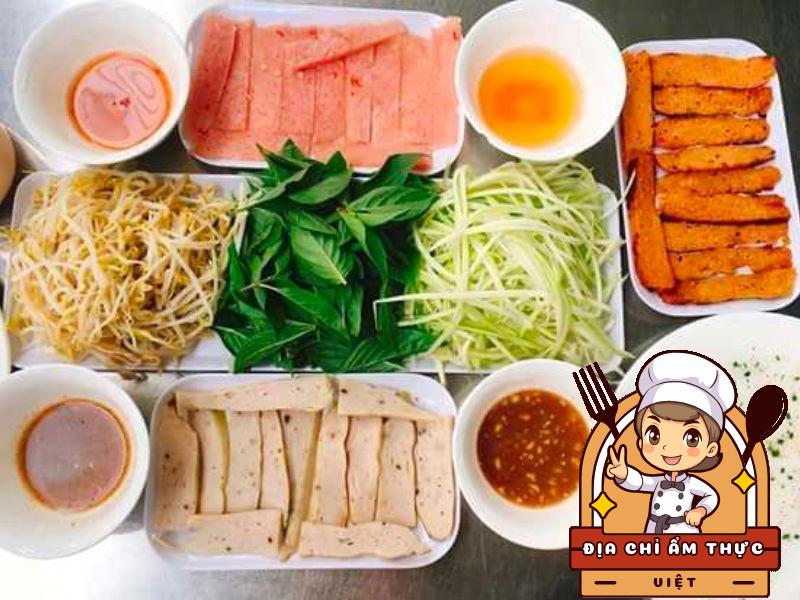 Bánh ướt xếp chồng Đà Lạt