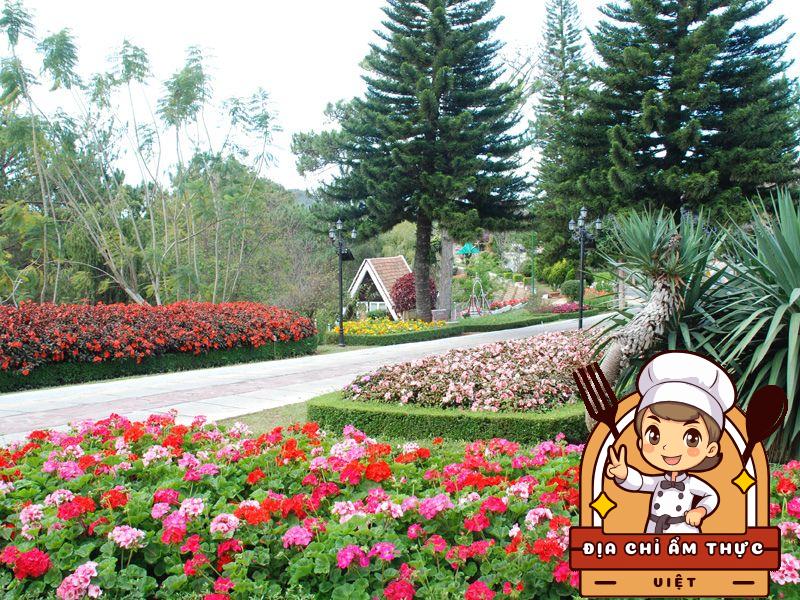 Vườn Hoa Minh Tâm
